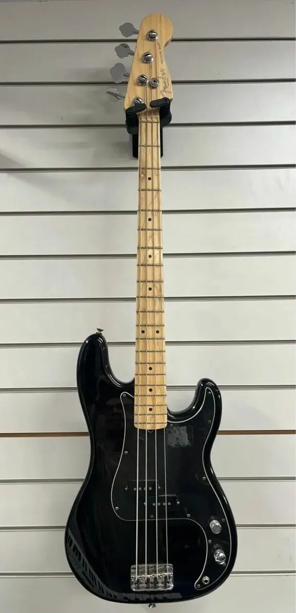 2004 USA Fender Precision Bass - Image 2