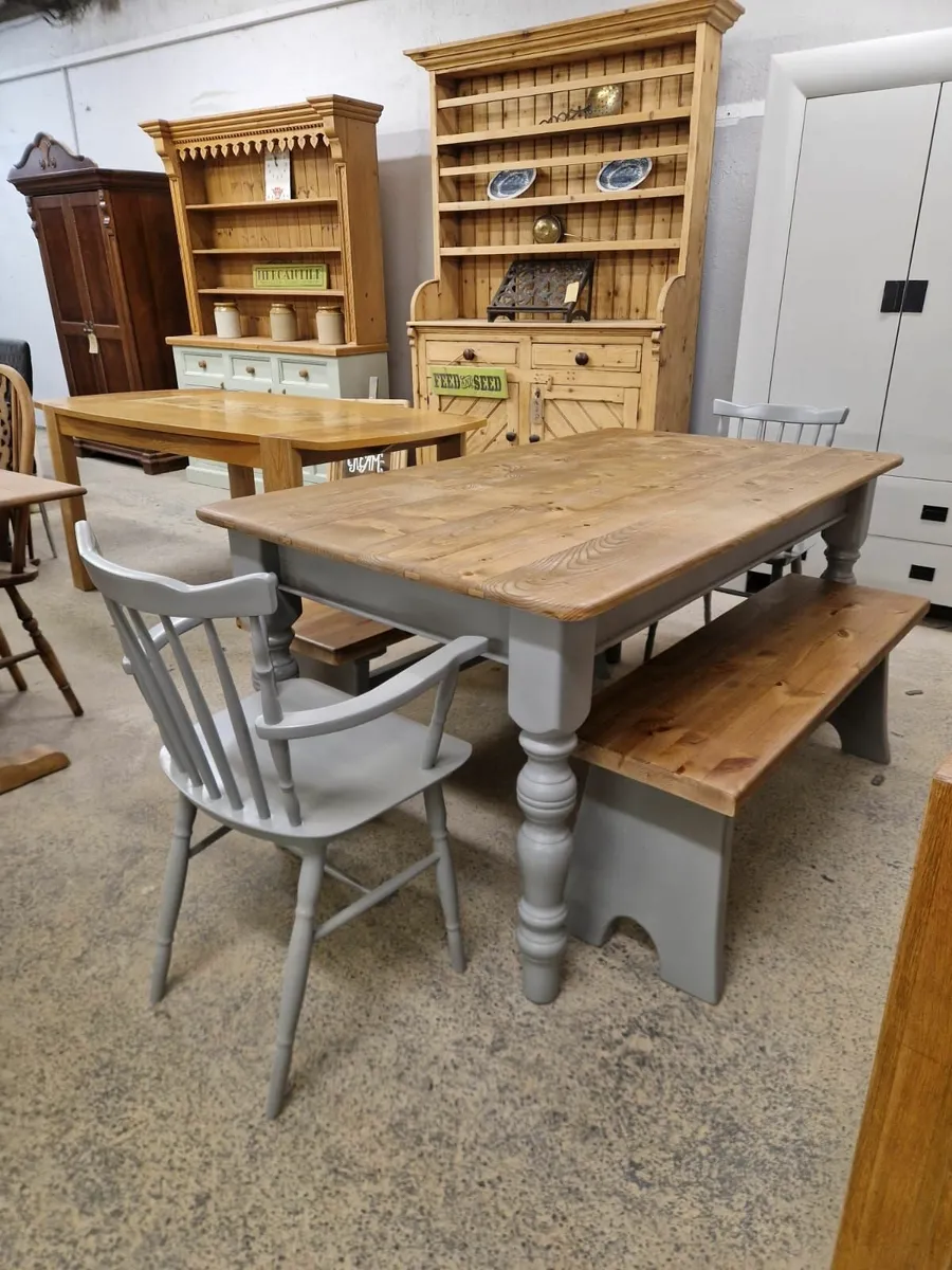 Tables, chairs,  pine workshop - Image 1