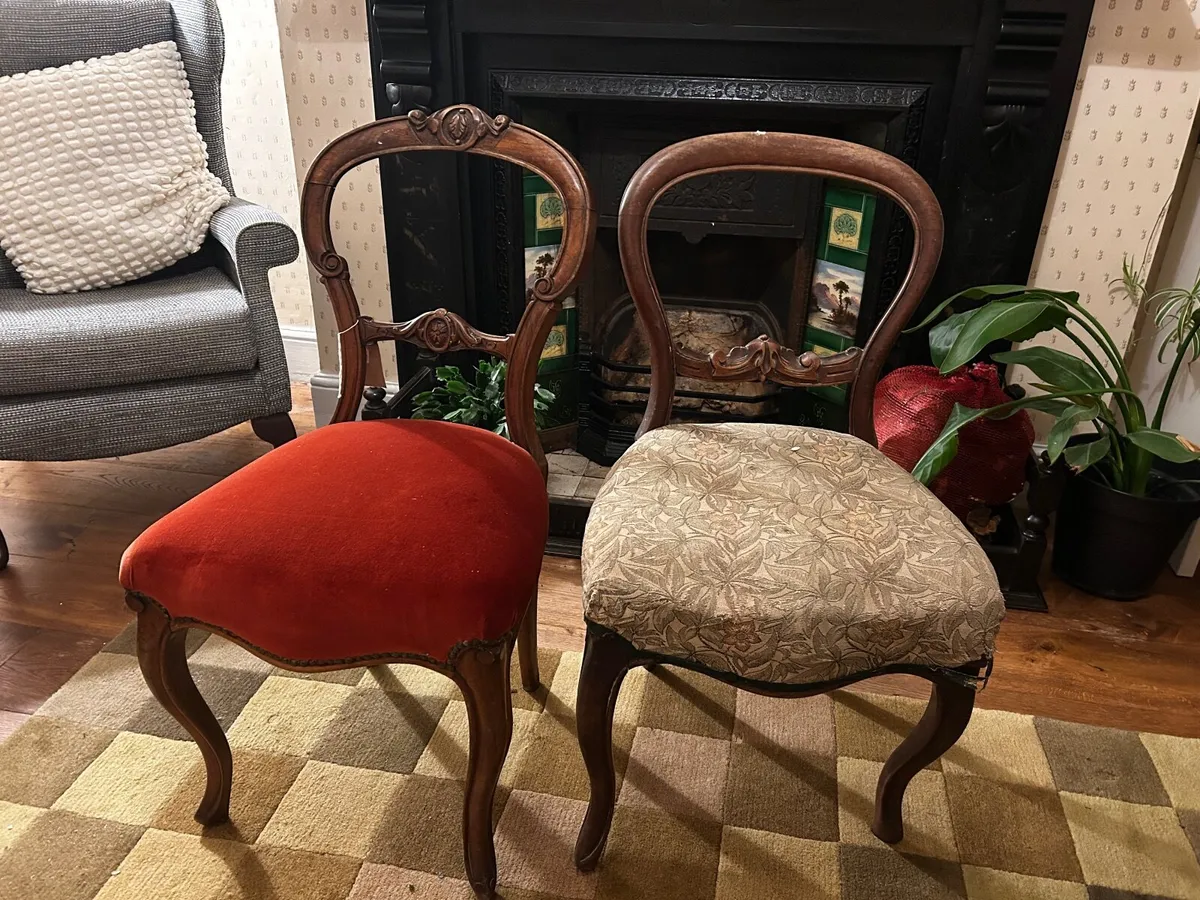 6 Victorian Antique dining chairs - Image 1