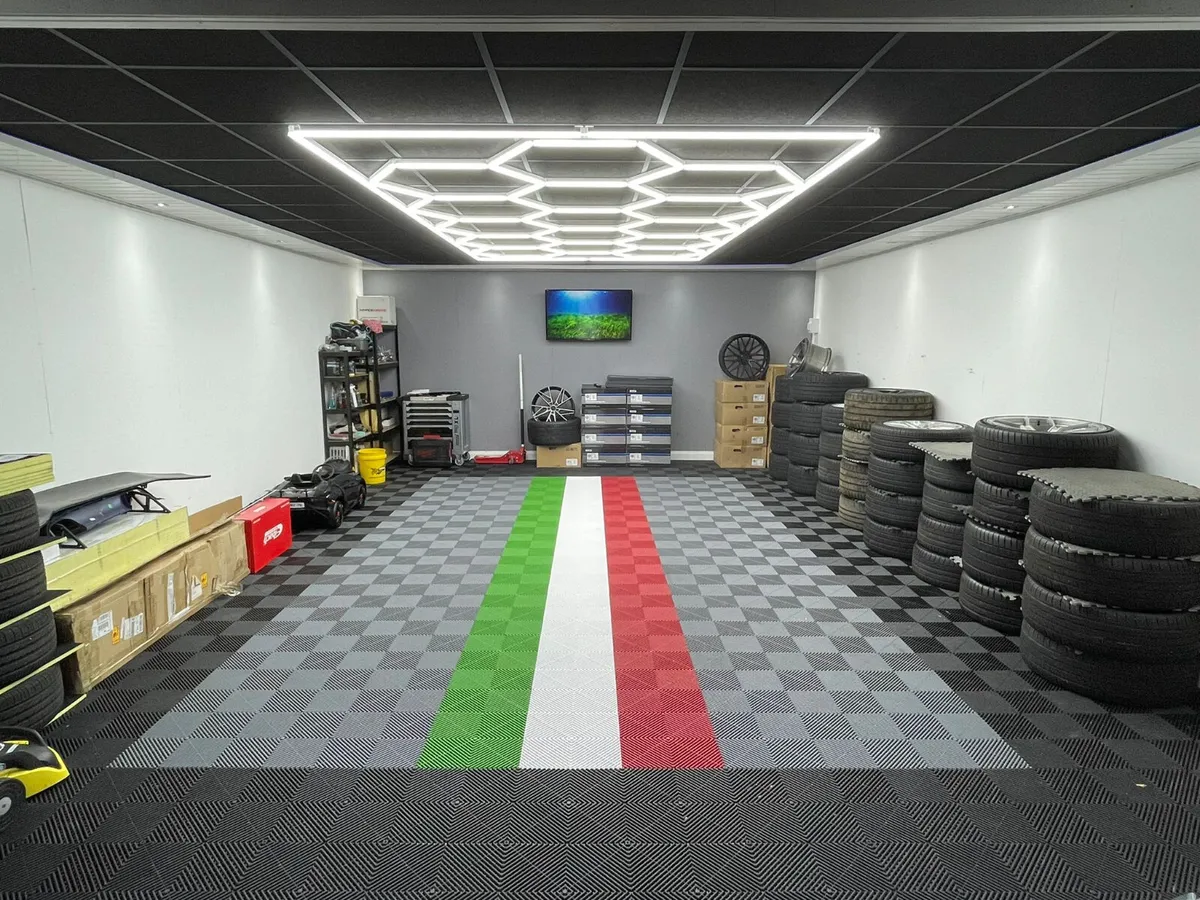 HEX LIGHTS 50% OFF GARAGE SHOP BARBER GYM - Image 3