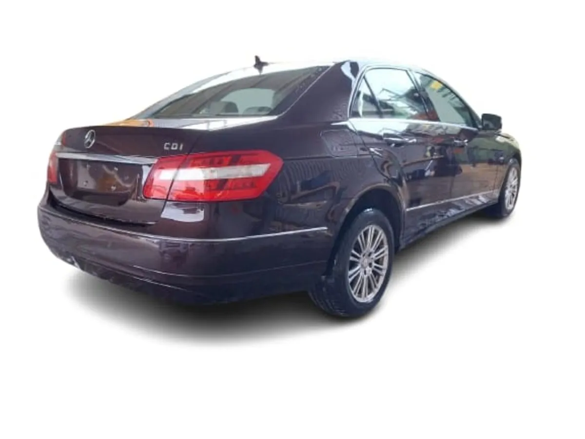 2011 MERCEDES E200 For Breaking/Dismantling - Image 4