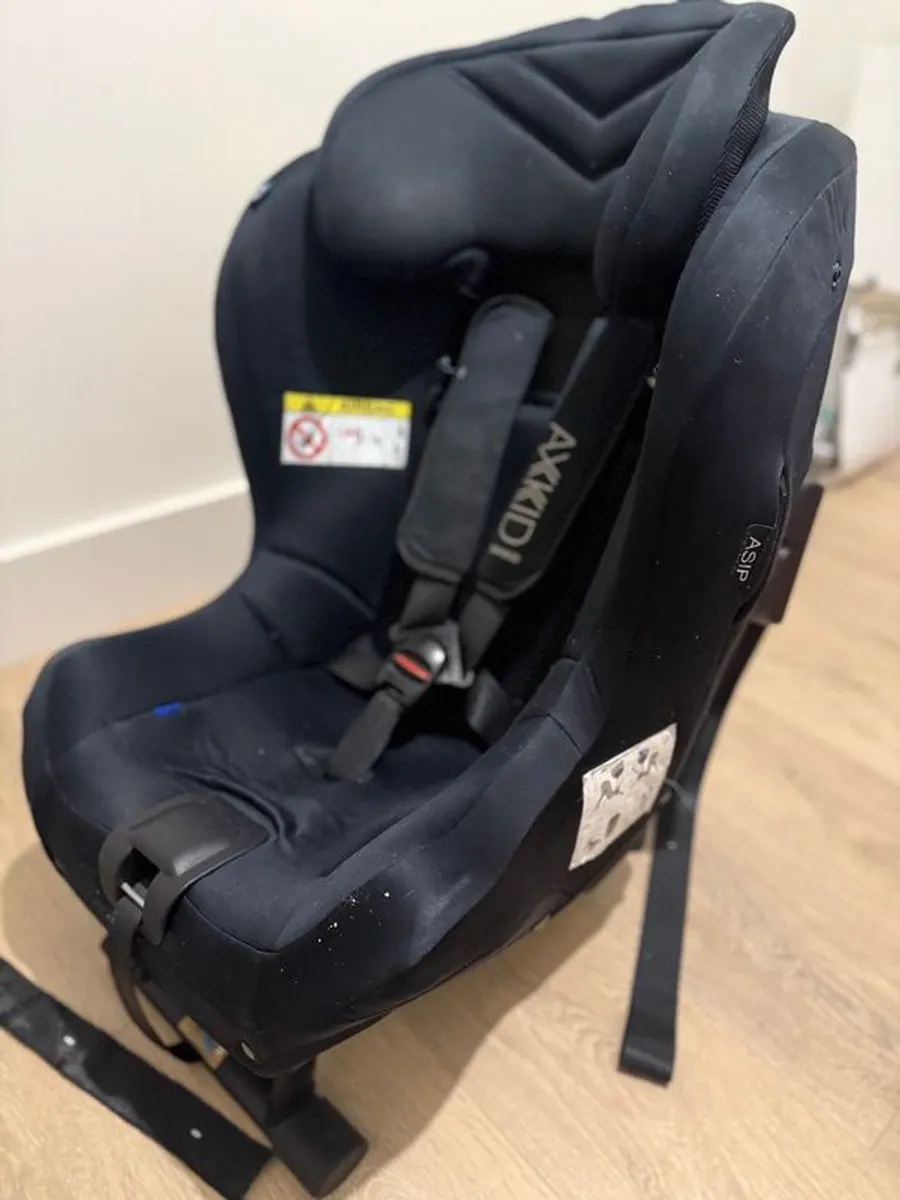 Axkid minikid car seat - Image 1
