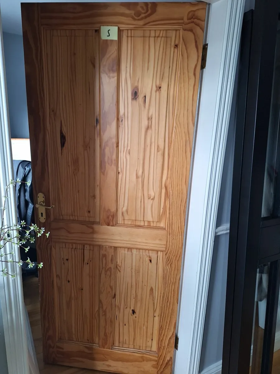 Internal Solid Pine Doors - Image 3