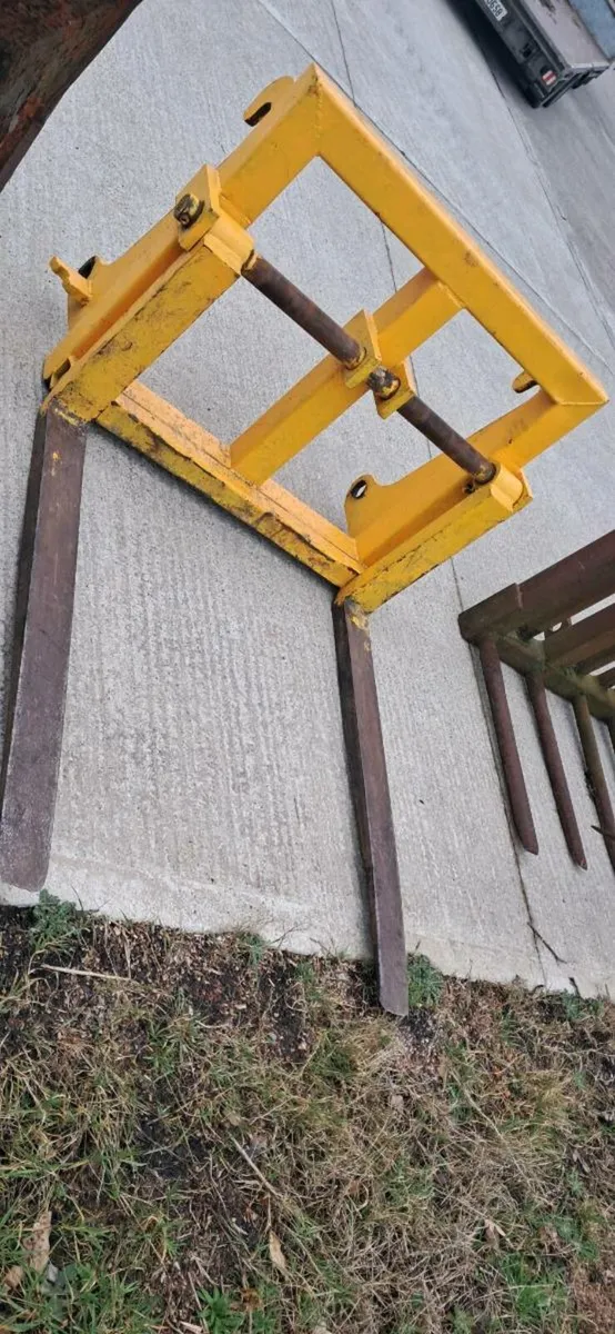 Volvo attachments - Image 4