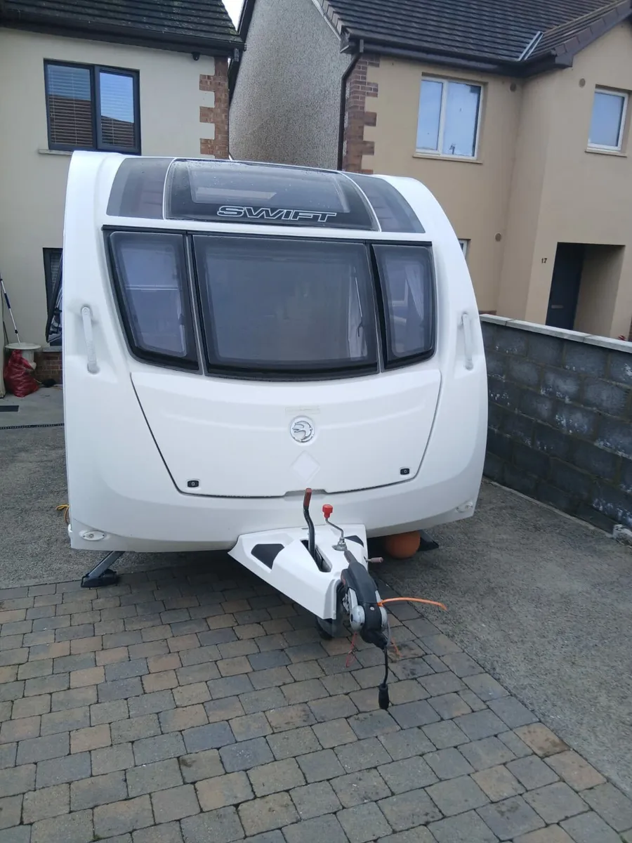 2013 swift challenger caravan - Image 1