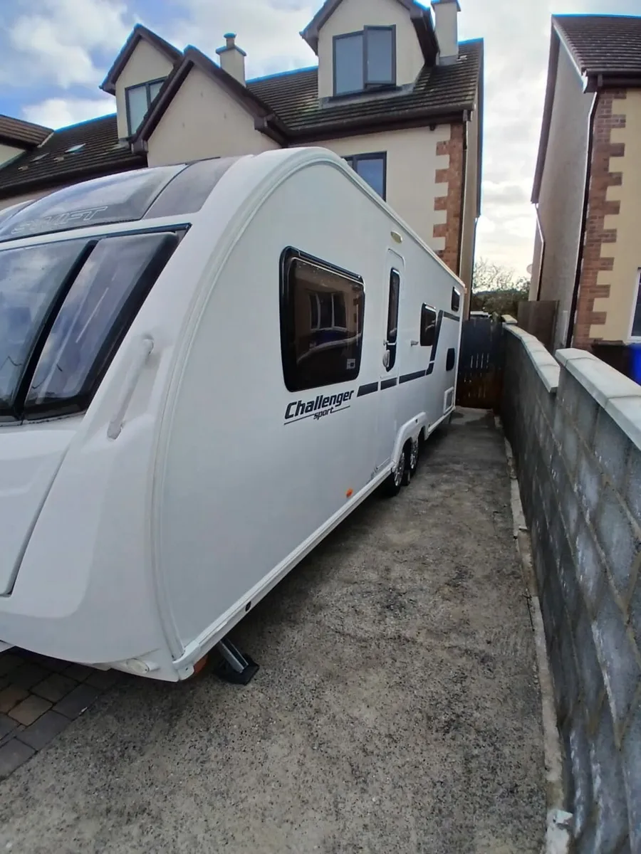 2013 swift challenger caravan - Image 2