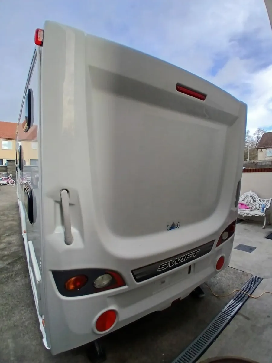 2013 swift challenger caravan - Image 4