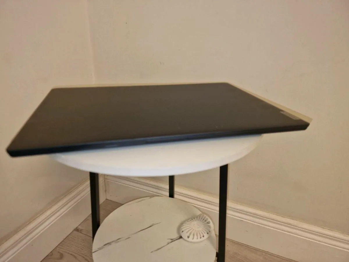 LAPTOP Lenovo 17" - Image 3