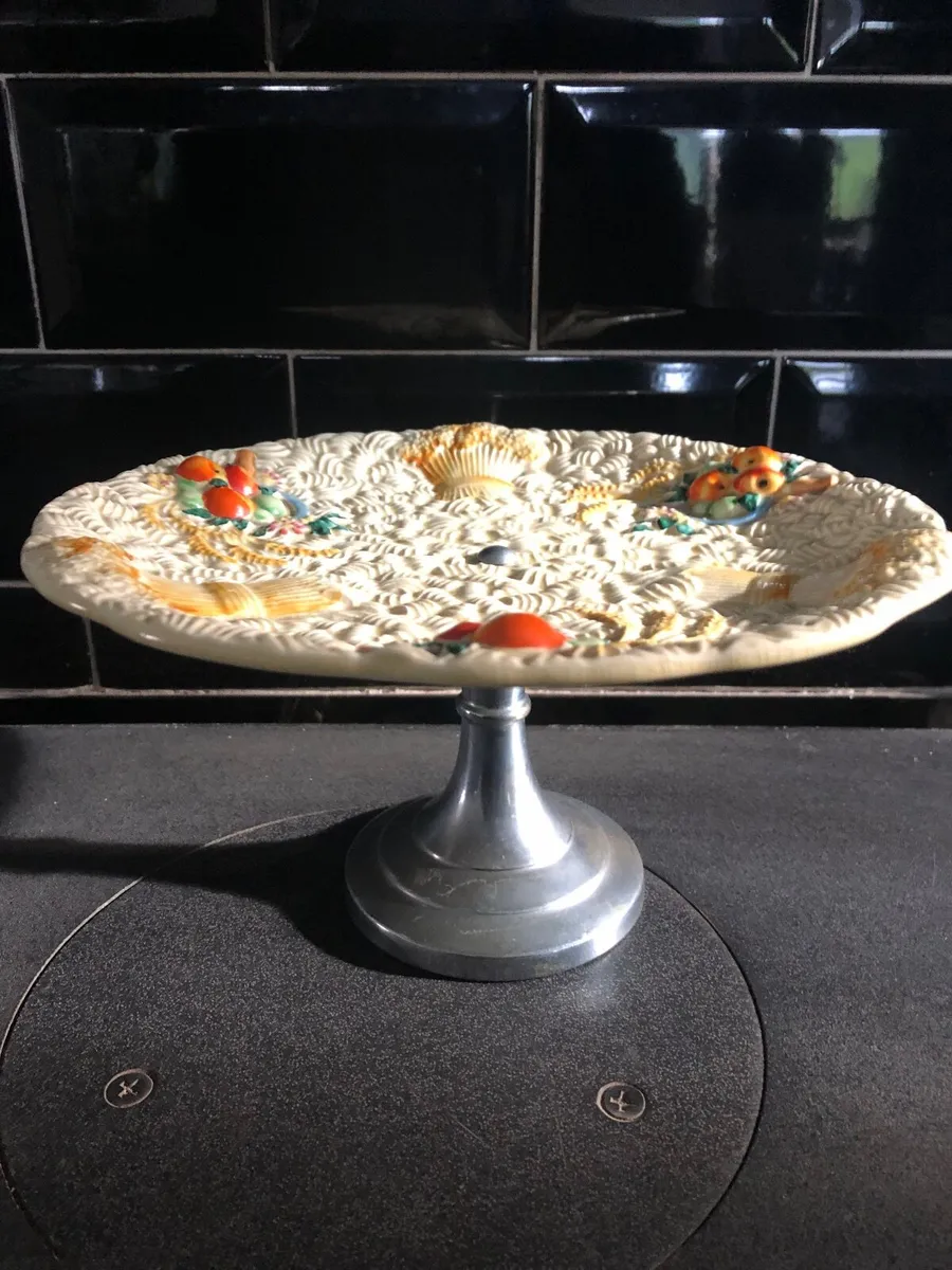 Claryse Cliff 1930 cake stand - Image 1