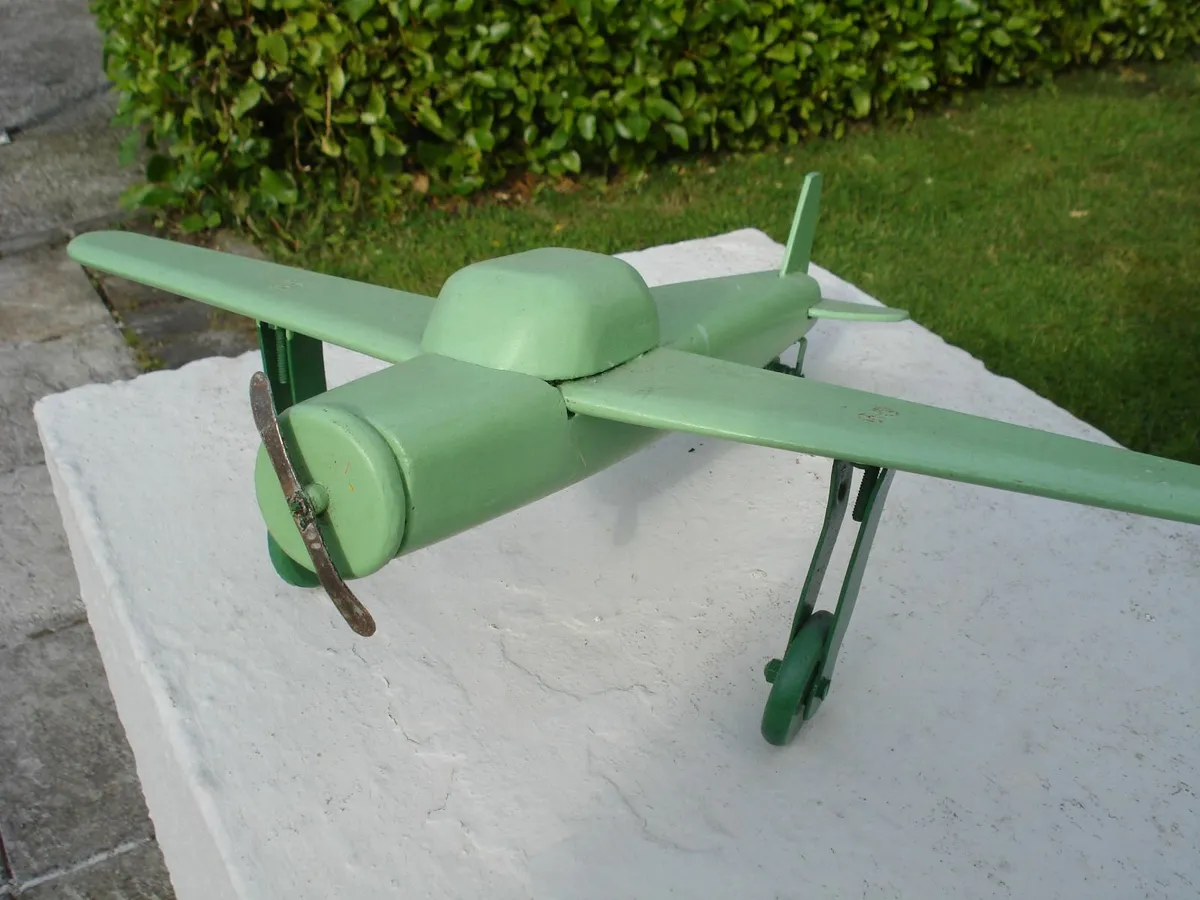 VINTAGE OLD WOODEN MODEL AEROPLANE, - Image 1
