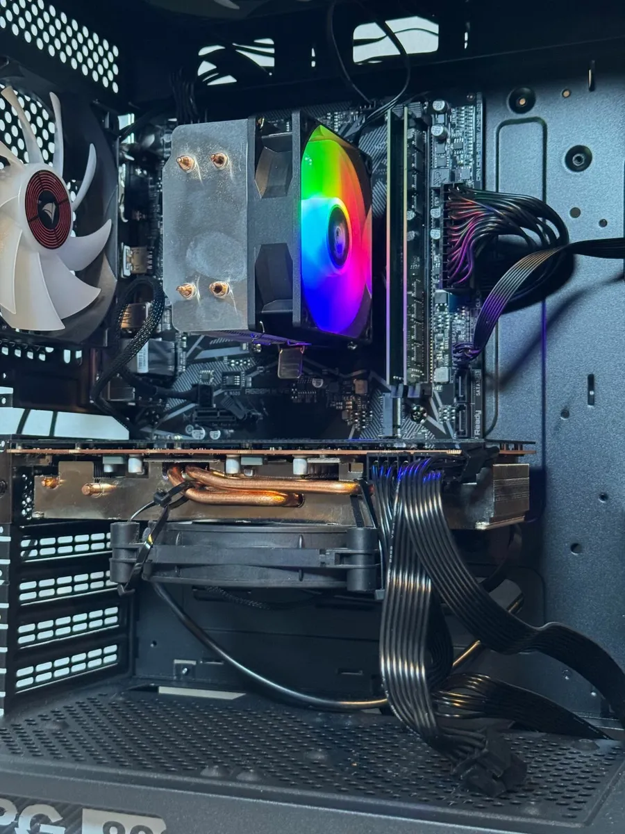 RX 5700XT 8 GB GDDR6 - Image 4