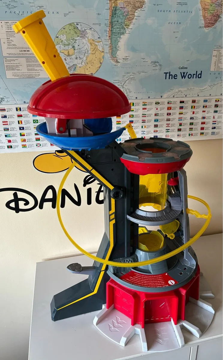 Paw Patrol Lookout Tower - Image 1