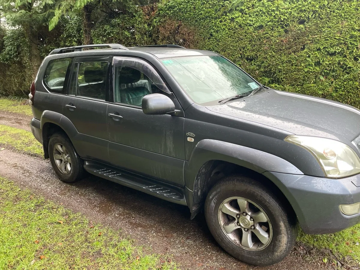 Toyota Land Cruiser - Image 2