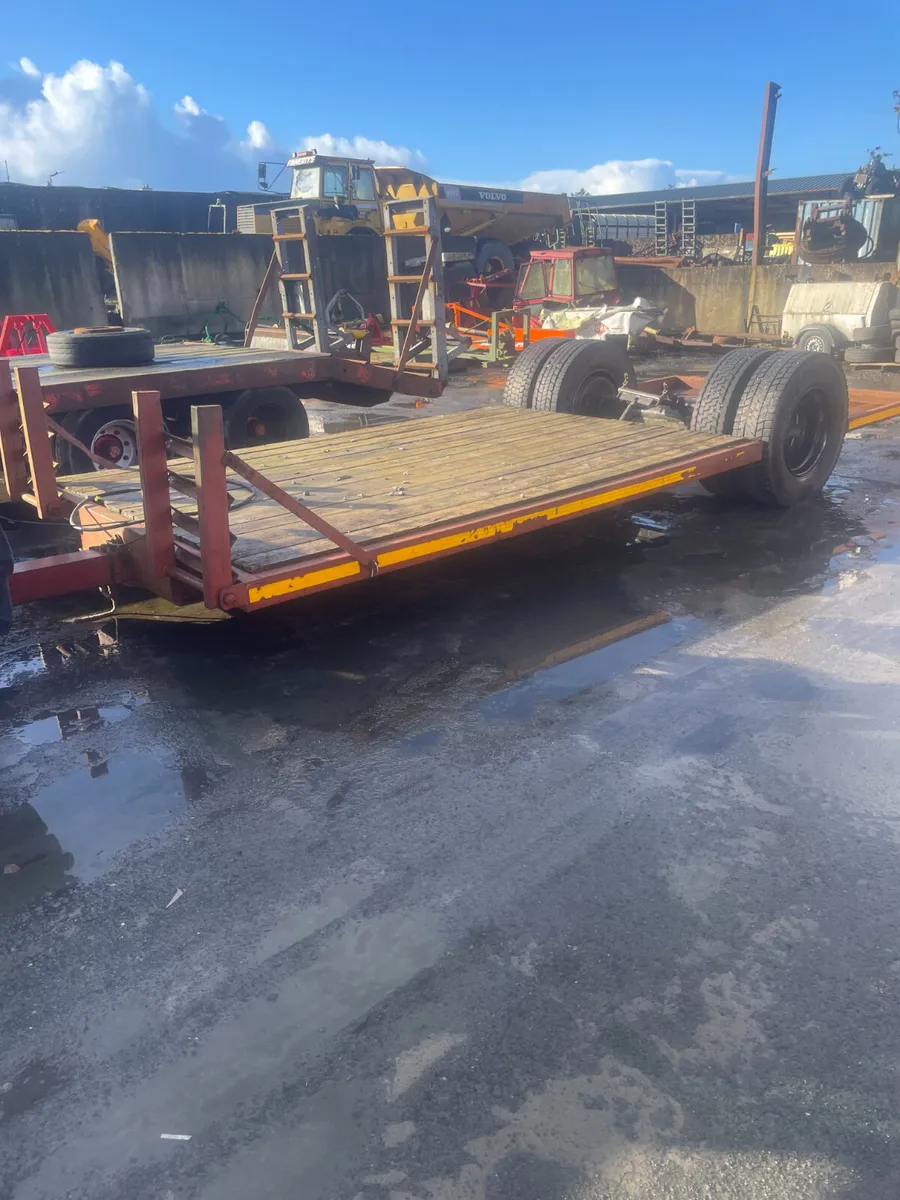 Low loader - Image 3