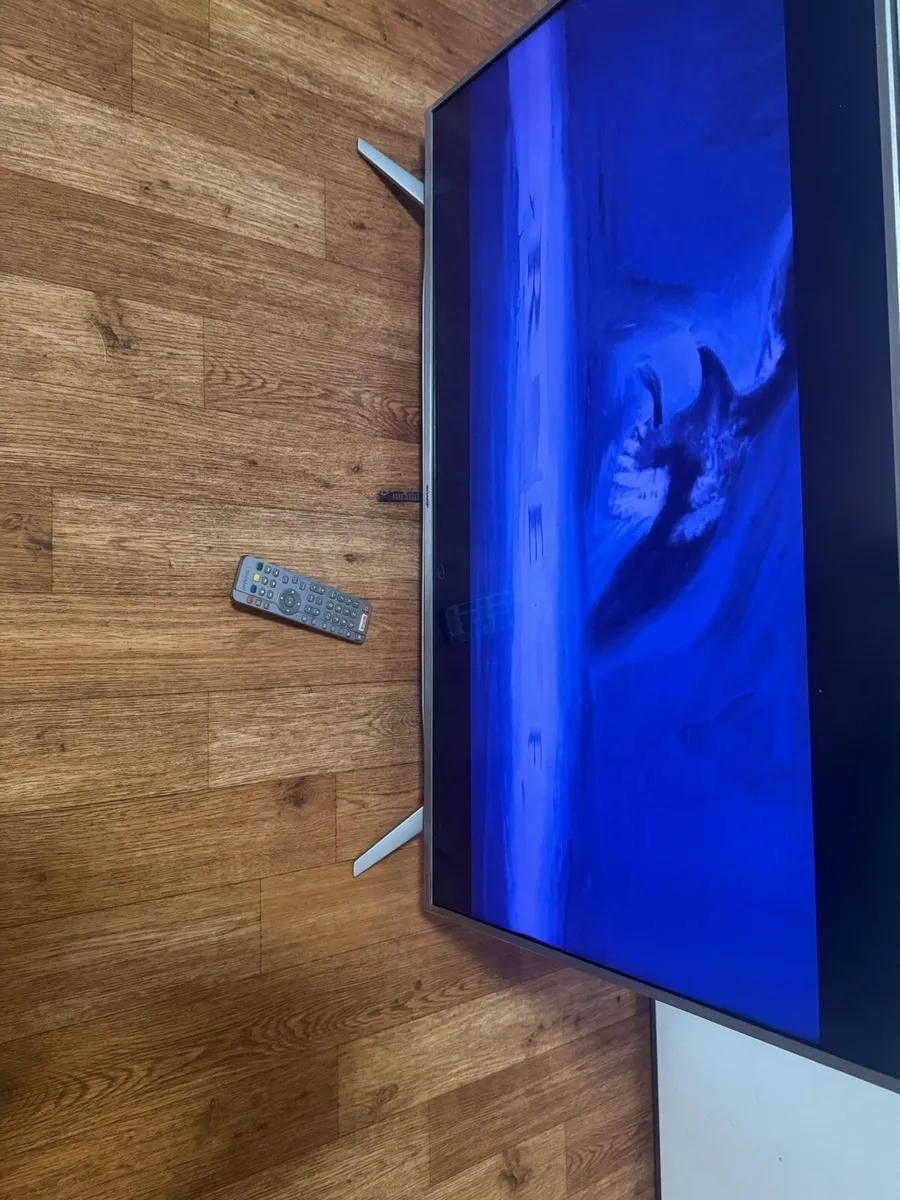 Sharp Smart TV 40” - Image 4