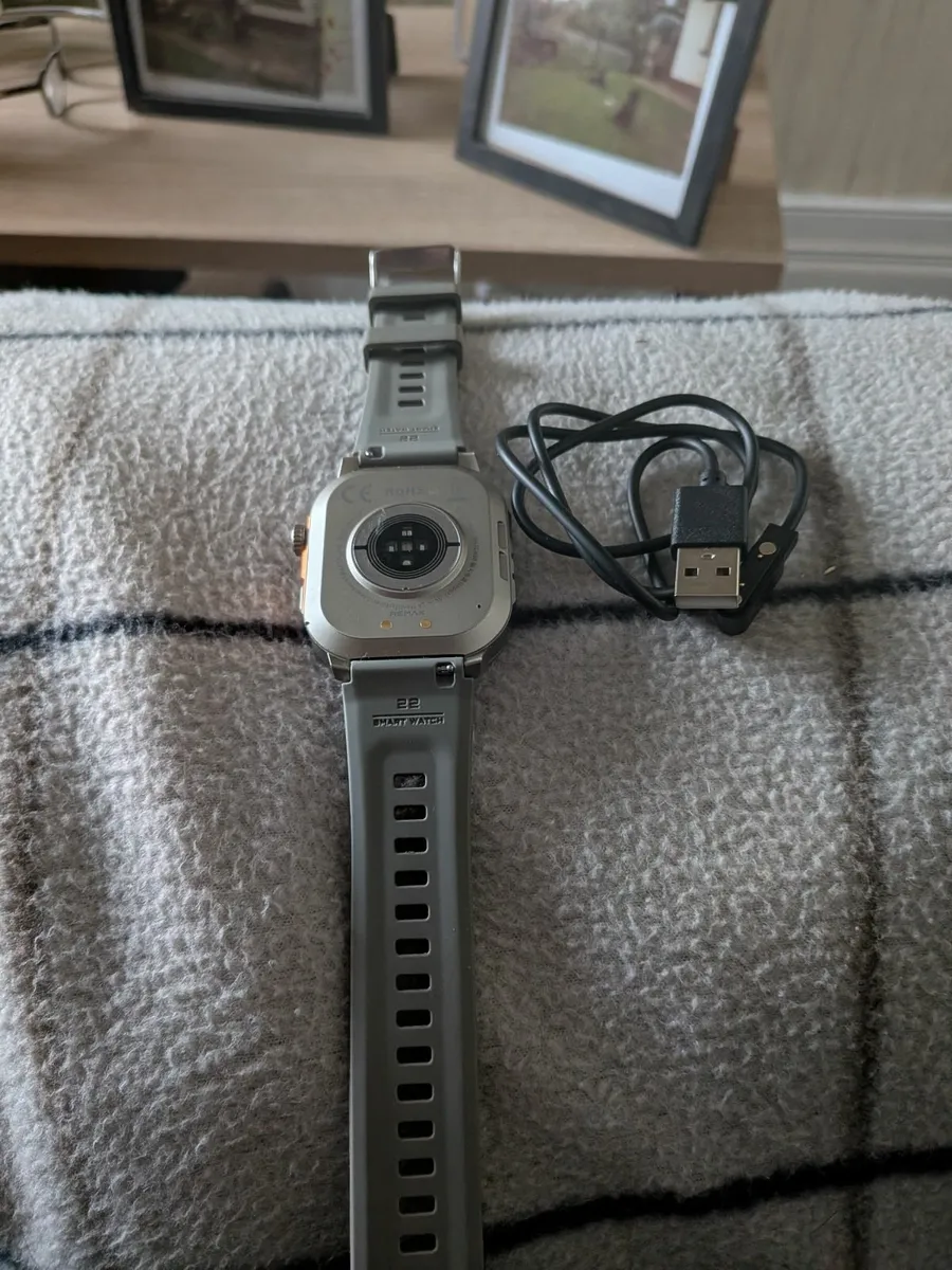 amoled smart watch - Image 2