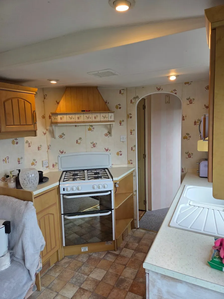 2 Bedroom mobile home - Image 3