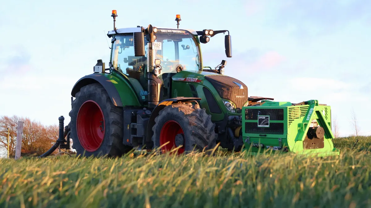 Umbilical Slurry PTO Air Compressor - Image 1