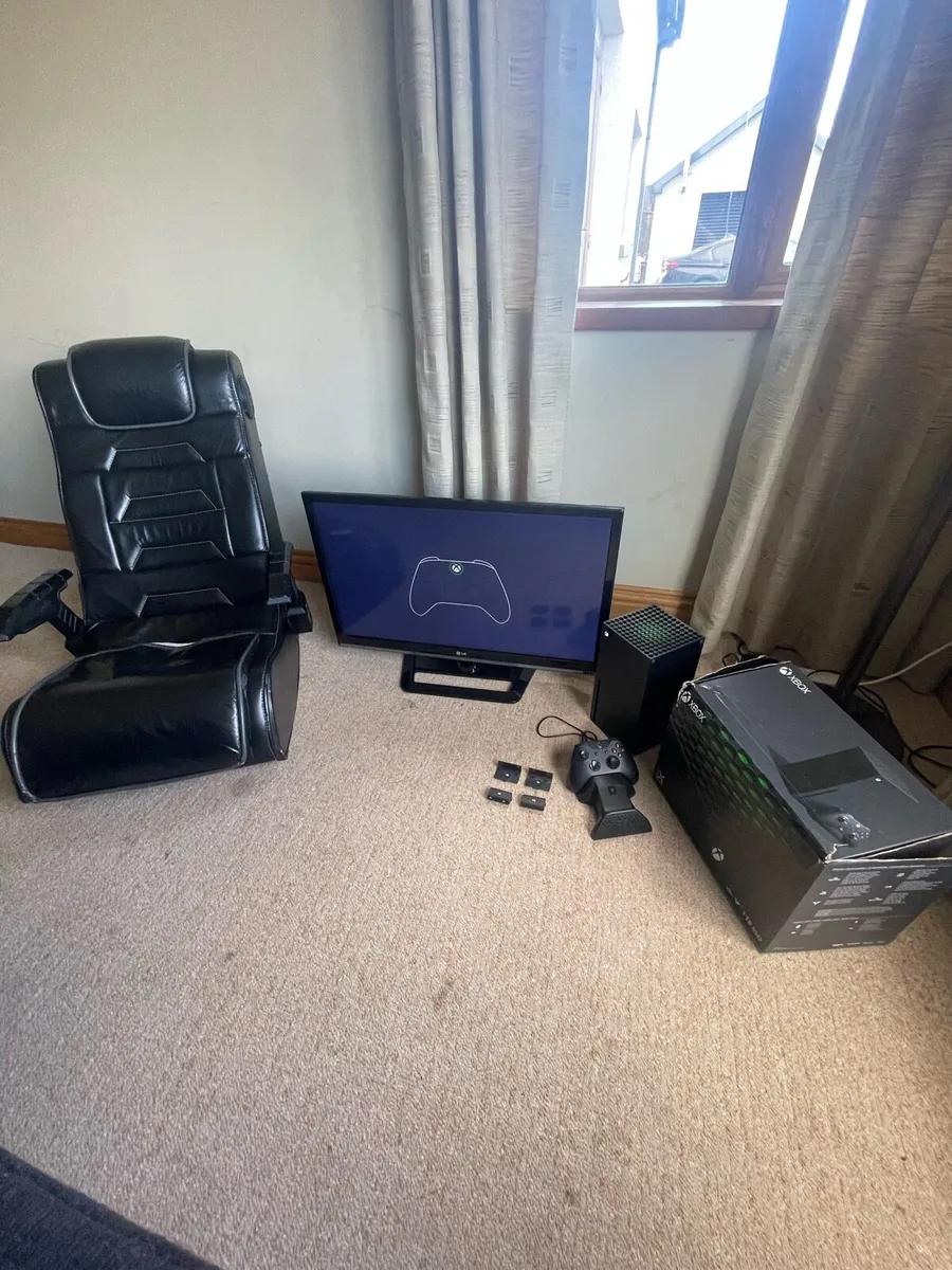 Xbox Series X Bundle - Image 1