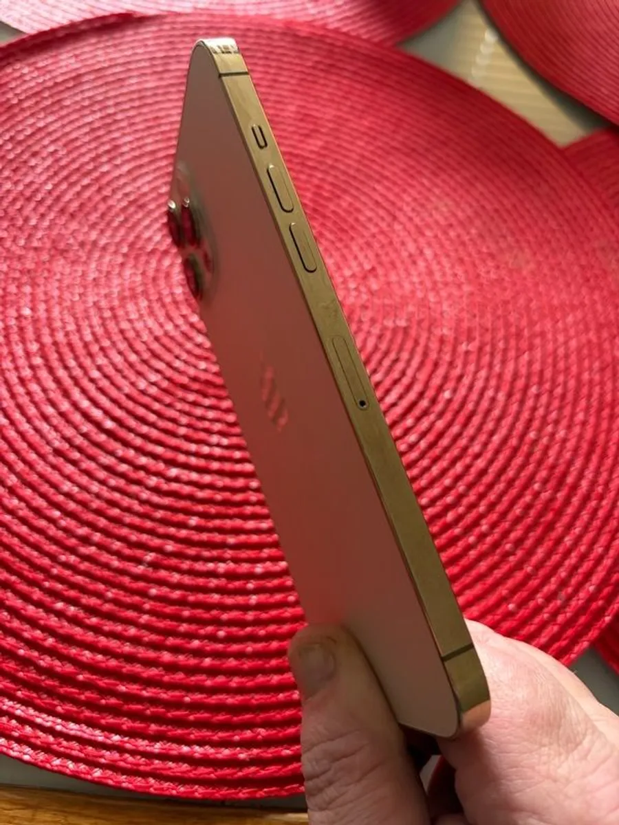 Iphone 12pro max 128g - Image 3