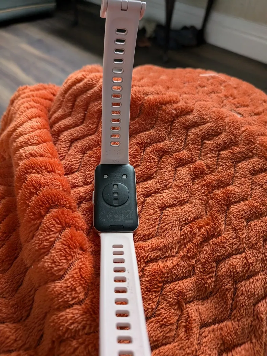 huawei smart watch - Image 4