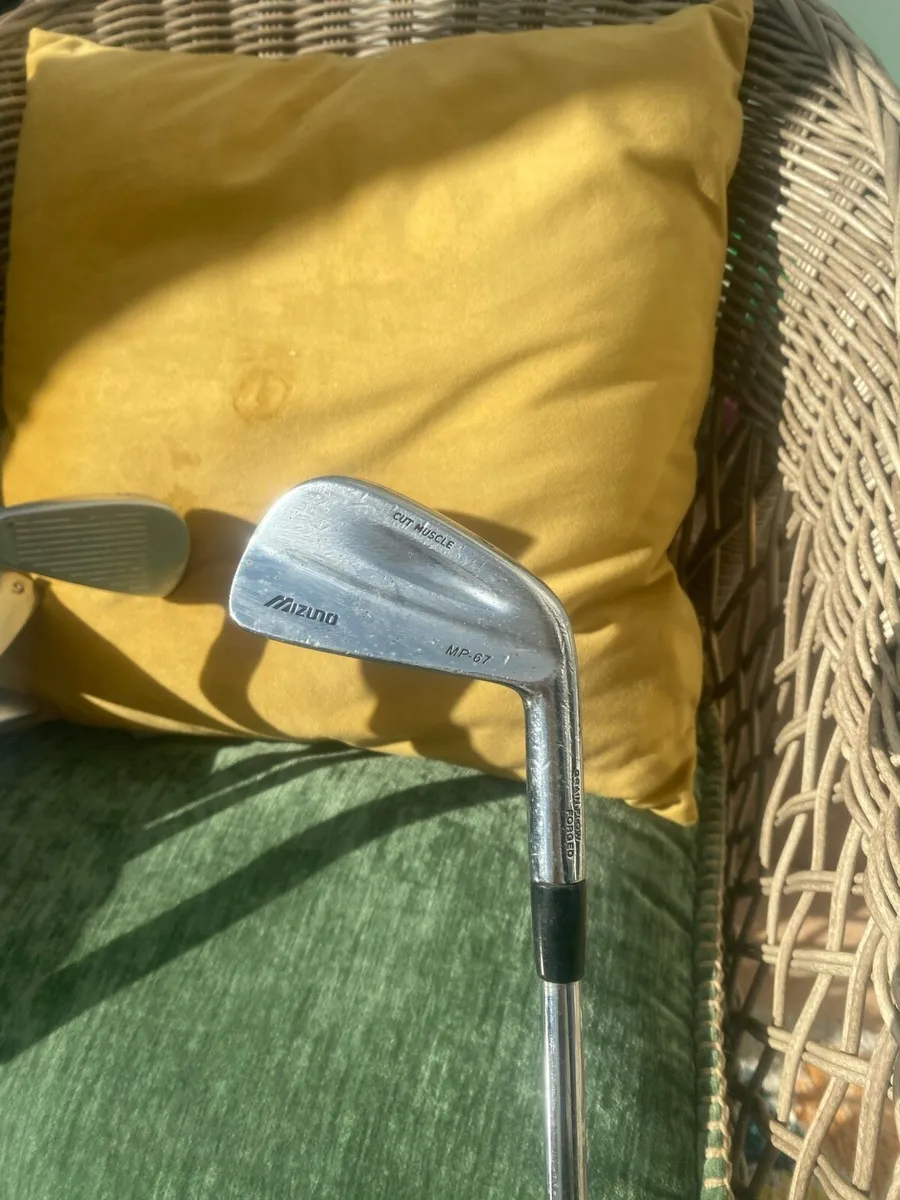 Mizuno MP67 3 Iron - Image 1