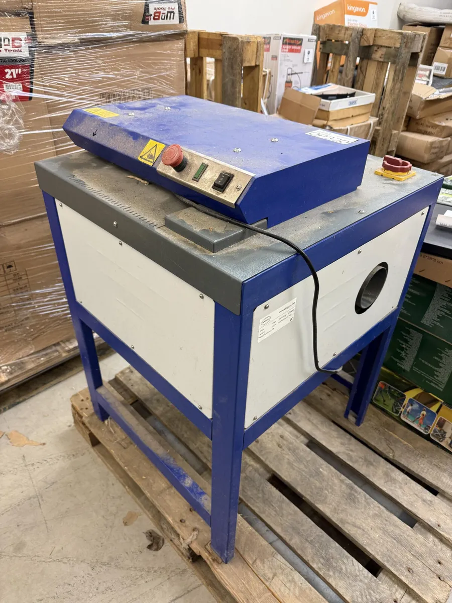 Garage & Camping Equipment **Online Auction** - Image 3