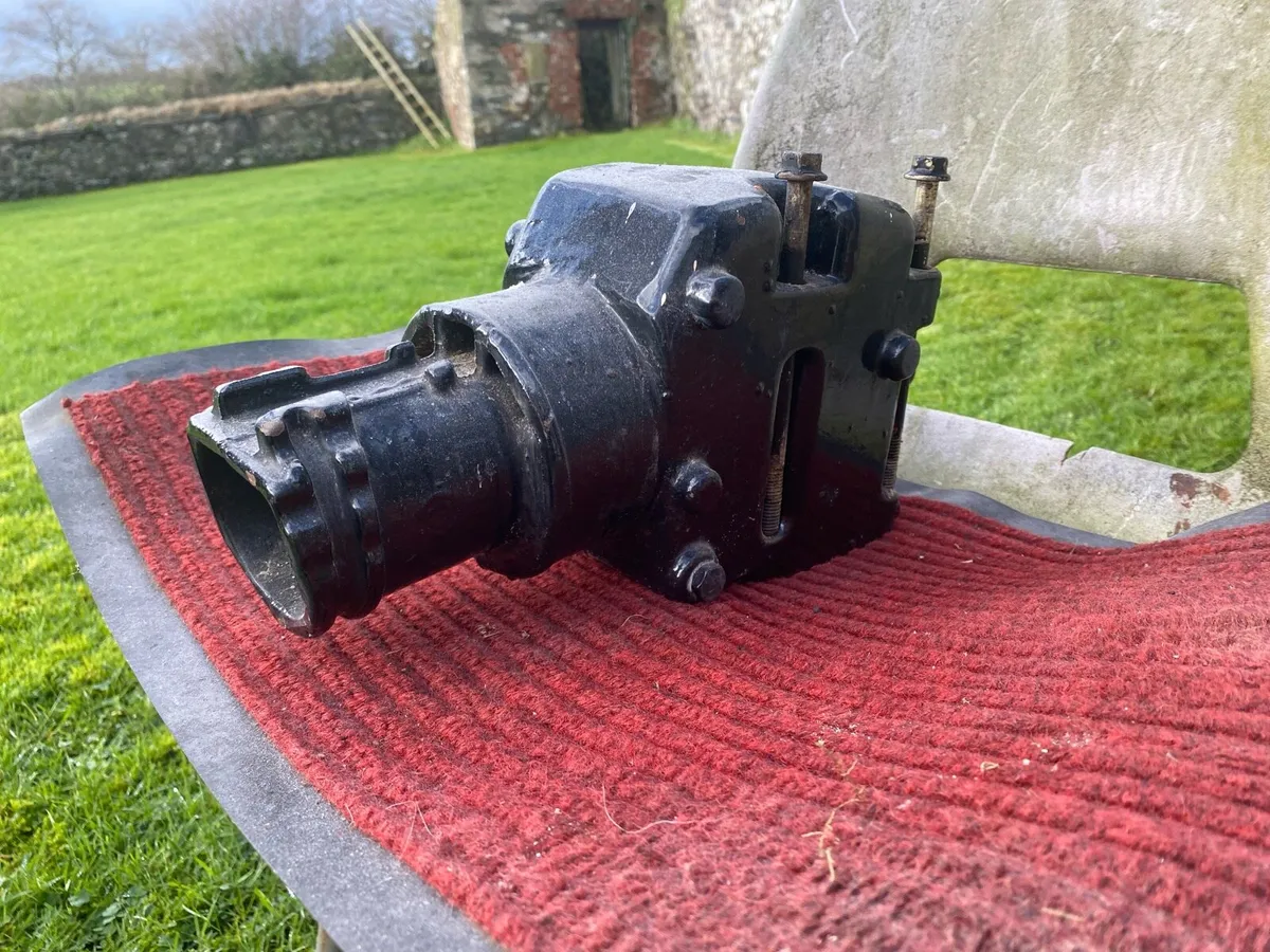 Manifold Risers, Mercruiser 5.7L V8 - Image 2