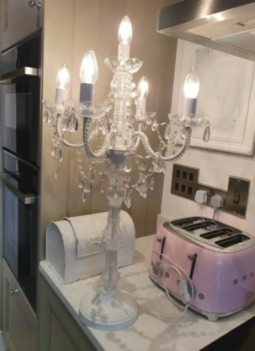 5 arms Shabby Chic Candelabra lamp - Image 2