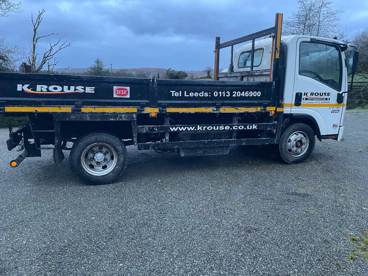 Isuzu 7.5 tonne Tipper 75/190 - Image 3