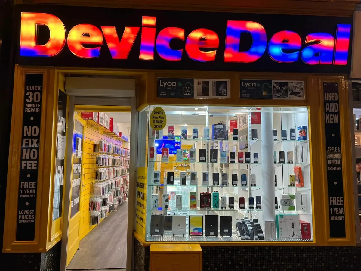 IPAD A16 WITH 1 YEAR WARRANTY AND 128GB - Image 3