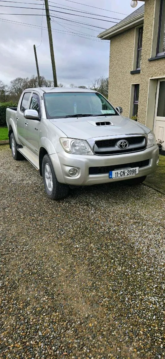 Toyota hilux - Image 2