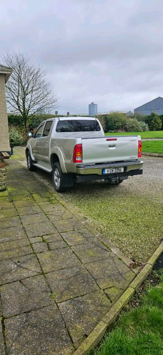 Toyota hilux - Image 3