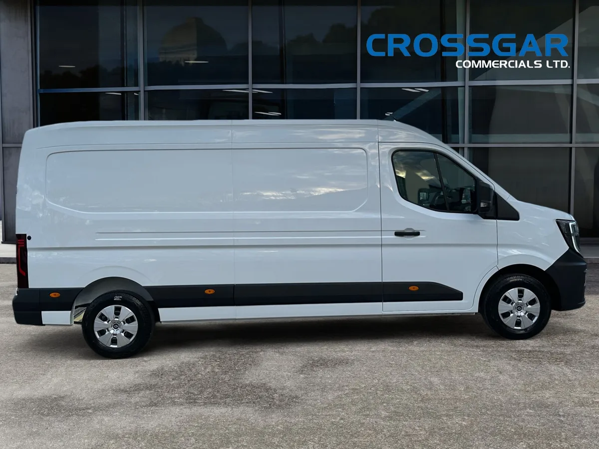 NEW RENAULT MASTER LWB  DELIVERY MILE 2026 REG - Image 4