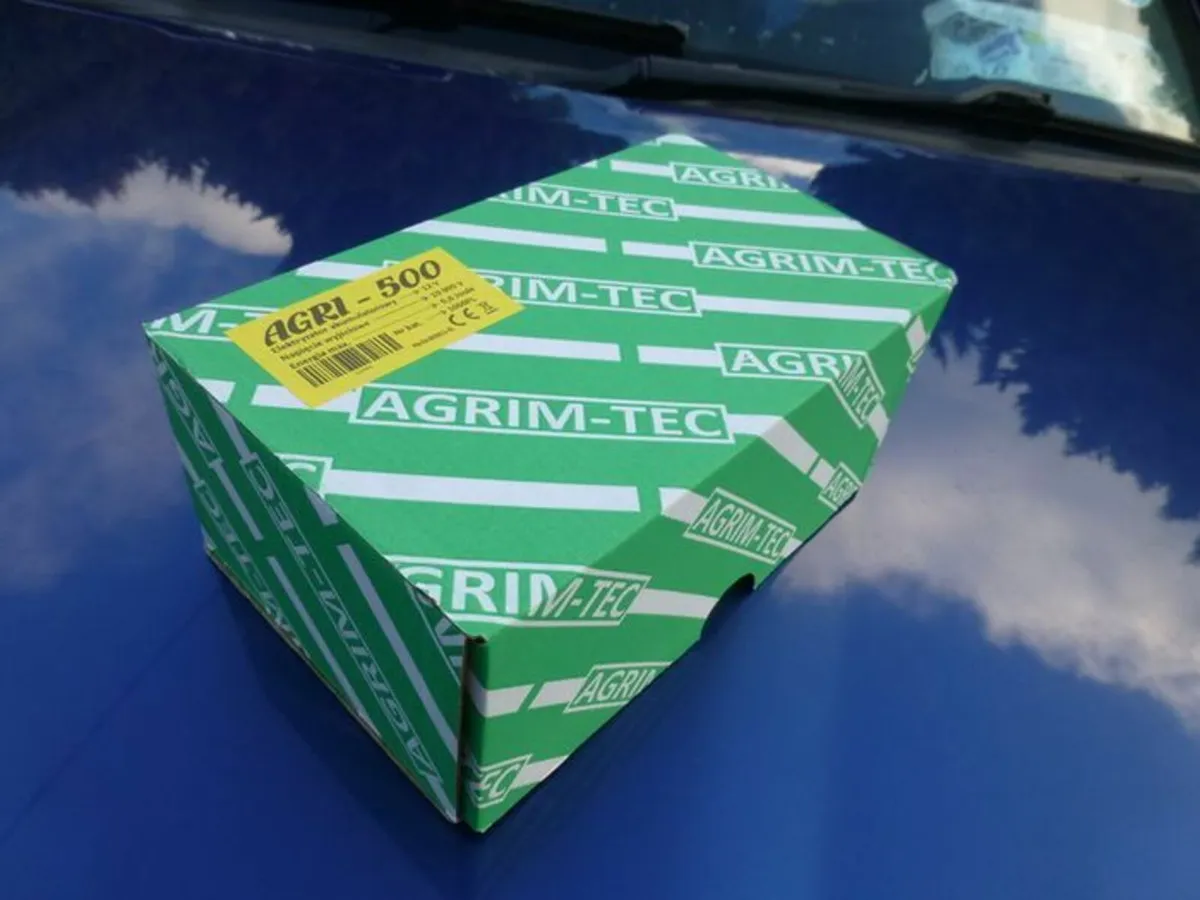 Battery fencer for up to 10km - Image 3