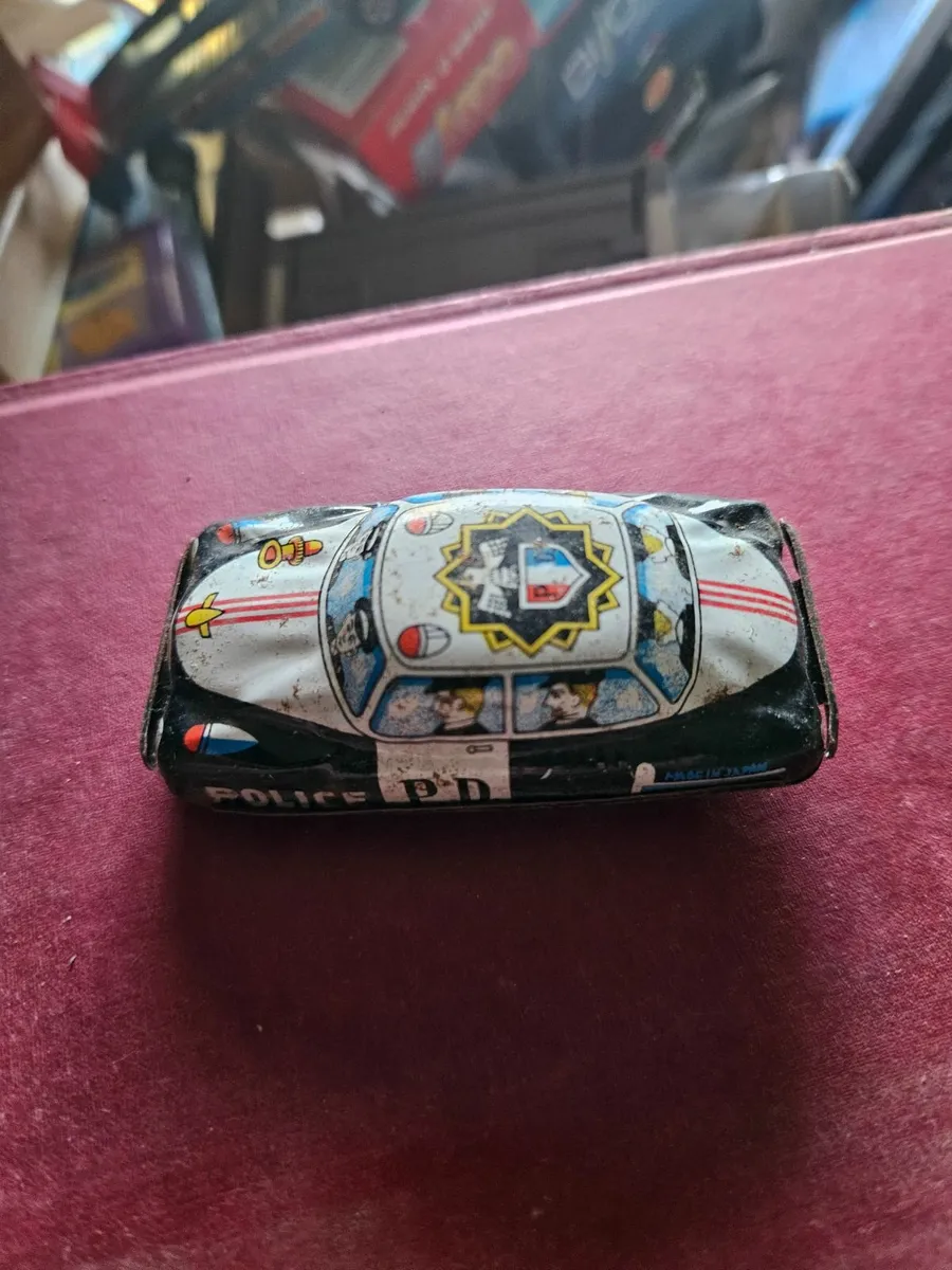 Vintage Tinplate Car - Image 1