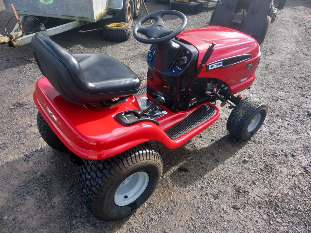 Lawn tractor for sale - Image 4