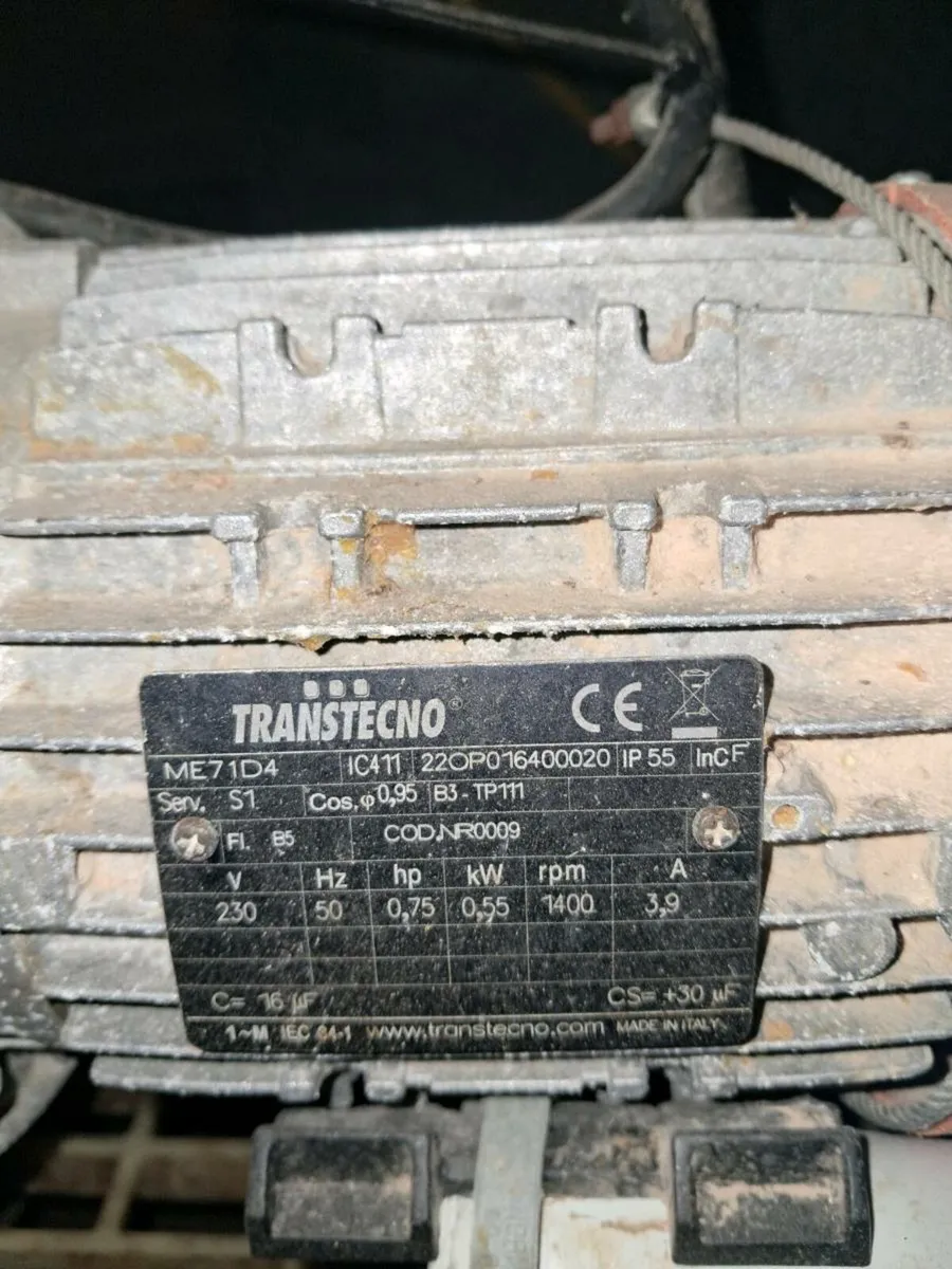 Poultry equipment - feeding system - Image 2