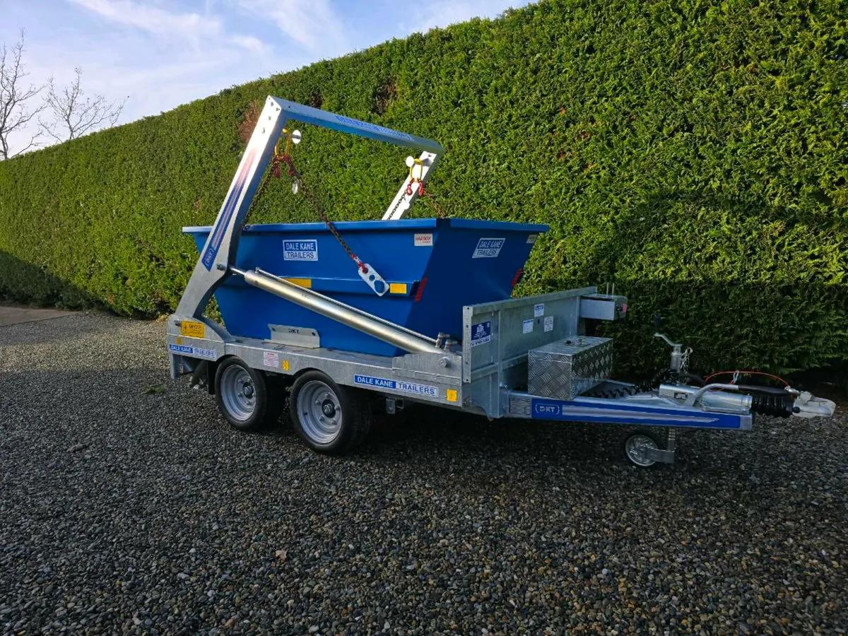 Dale kane 8x5ft skip lifting trailer - Image 1