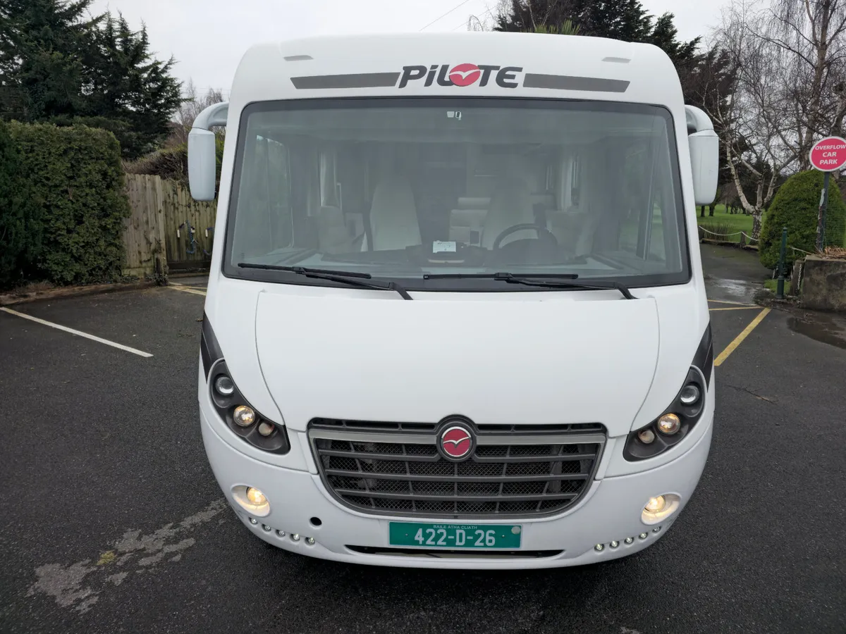 2015 PILOTE G740 EMOTION ISLAND BED 3.0D 160BHP👀 - Image 3
