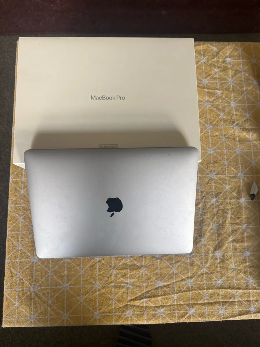 MacBook Pro M1 13” - Image 1