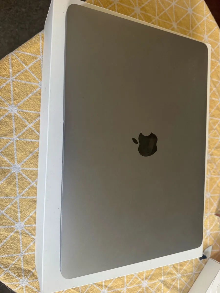 MacBook Pro M1 13” - Image 2