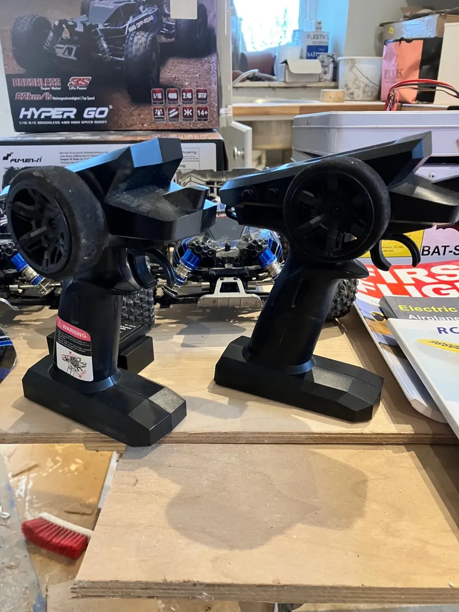 Remote control cars and accessories - Image 2