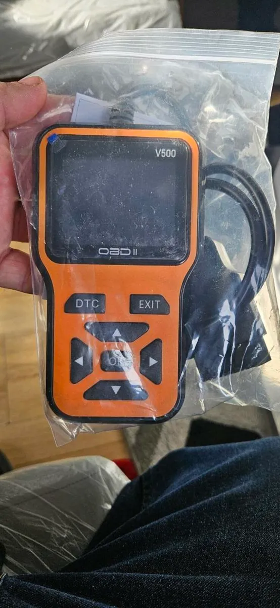 Car diagnostic machine - Image 1