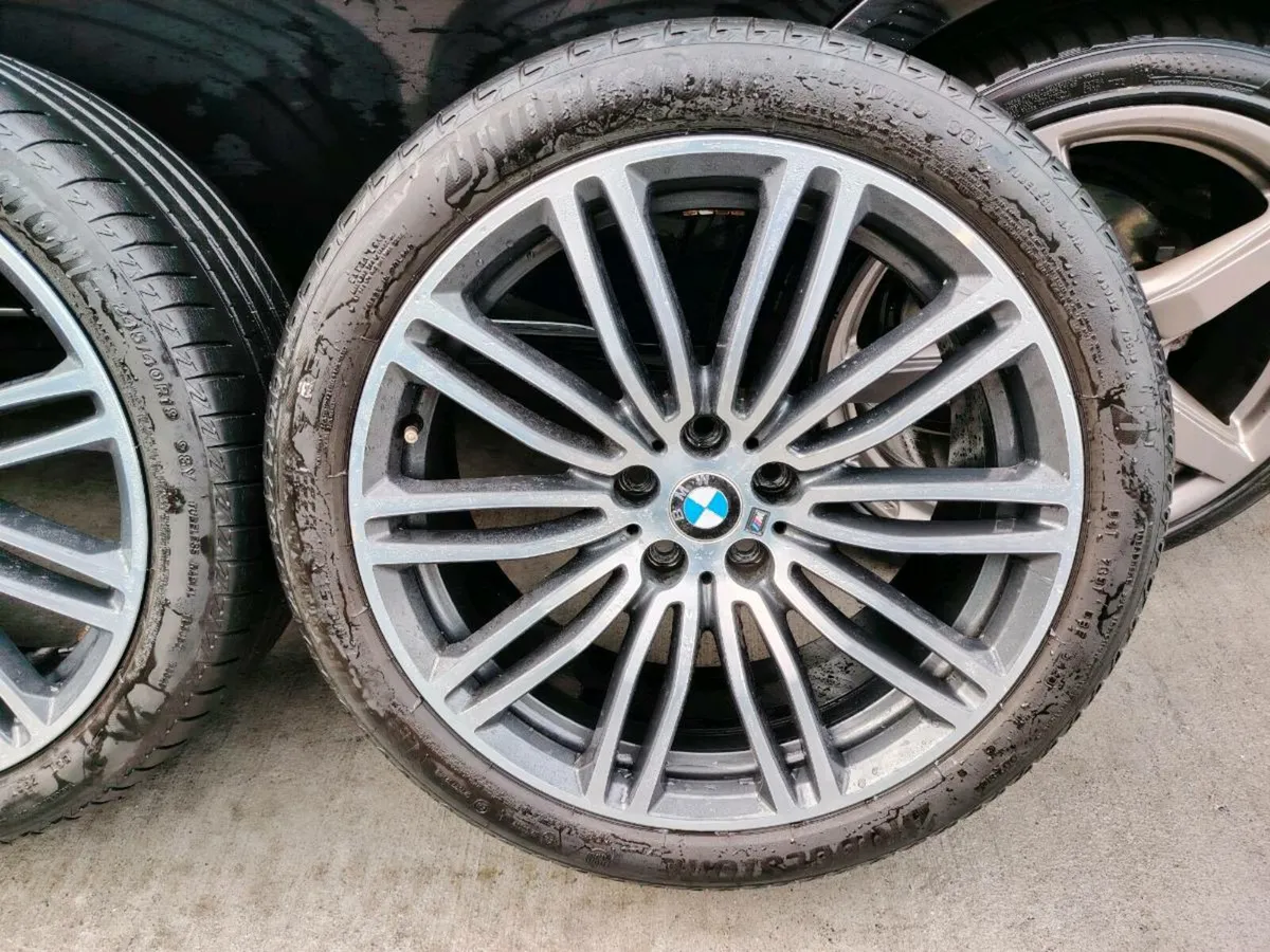 19" BMW G30 alloys with Bridgestone tyres - Image 2