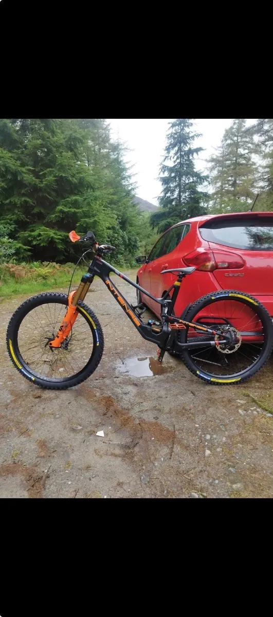 Intense tracer - Image 1