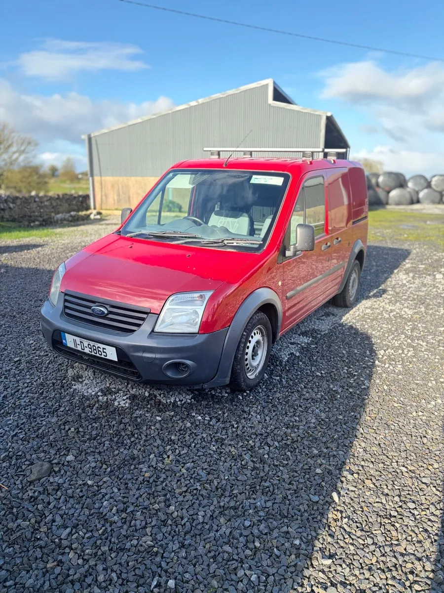 Ford Transit Connect 2011 1.8D - Image 1