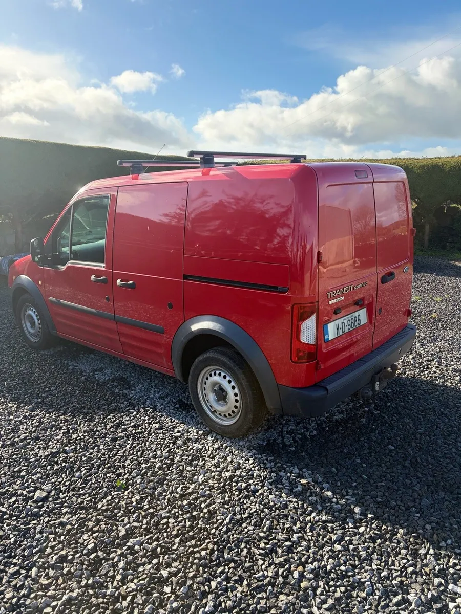 Ford Transit Connect 2011 1.8D - Image 4