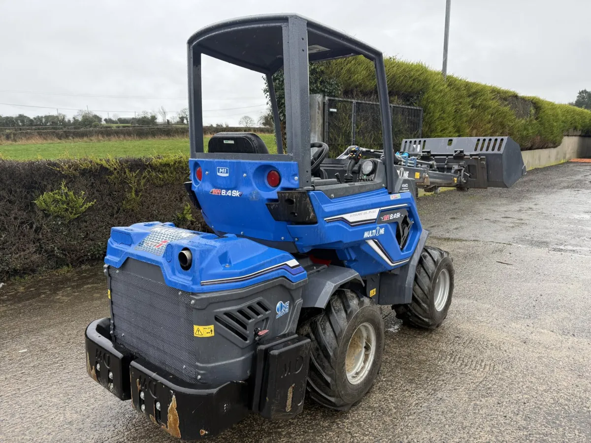 MultiOne 8 Series Mini Loader **Online Auction** - Image 4