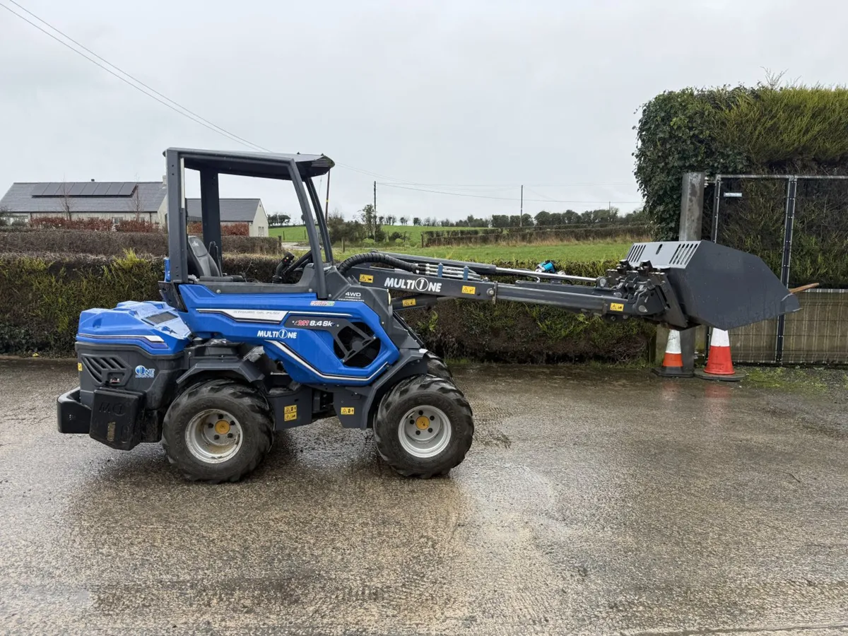 MultiOne 8 Series Mini Loader **Online Auction** - Image 3